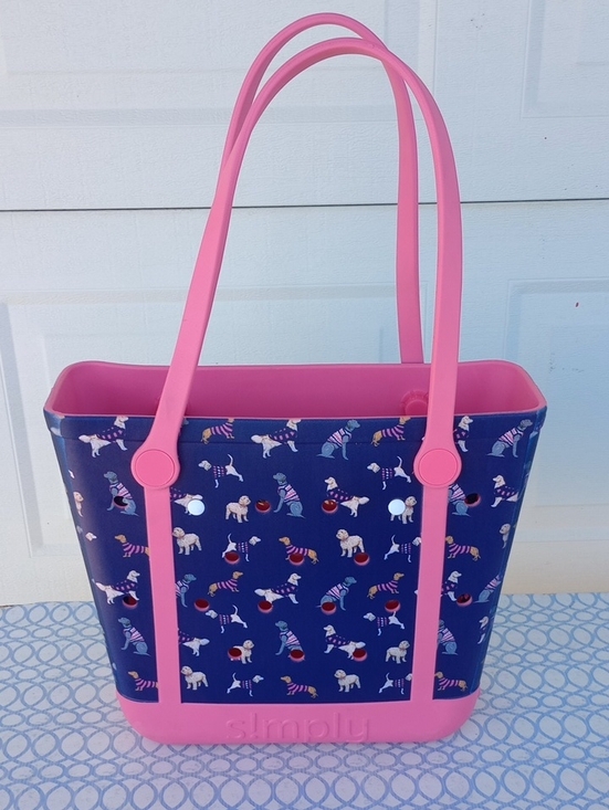 Simply Southern Handbags - Simply Southern Dog Print Tote Bag • 29in Removable Handles • Navy & Pink • LG